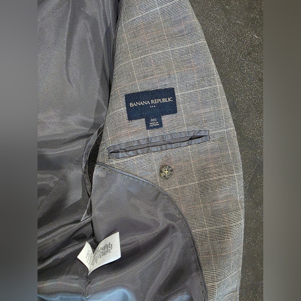 MENS Banana Republic Gray Classic Tailored Cut & Notched Lapels Cotton & Linen - Picture 9 of 17
